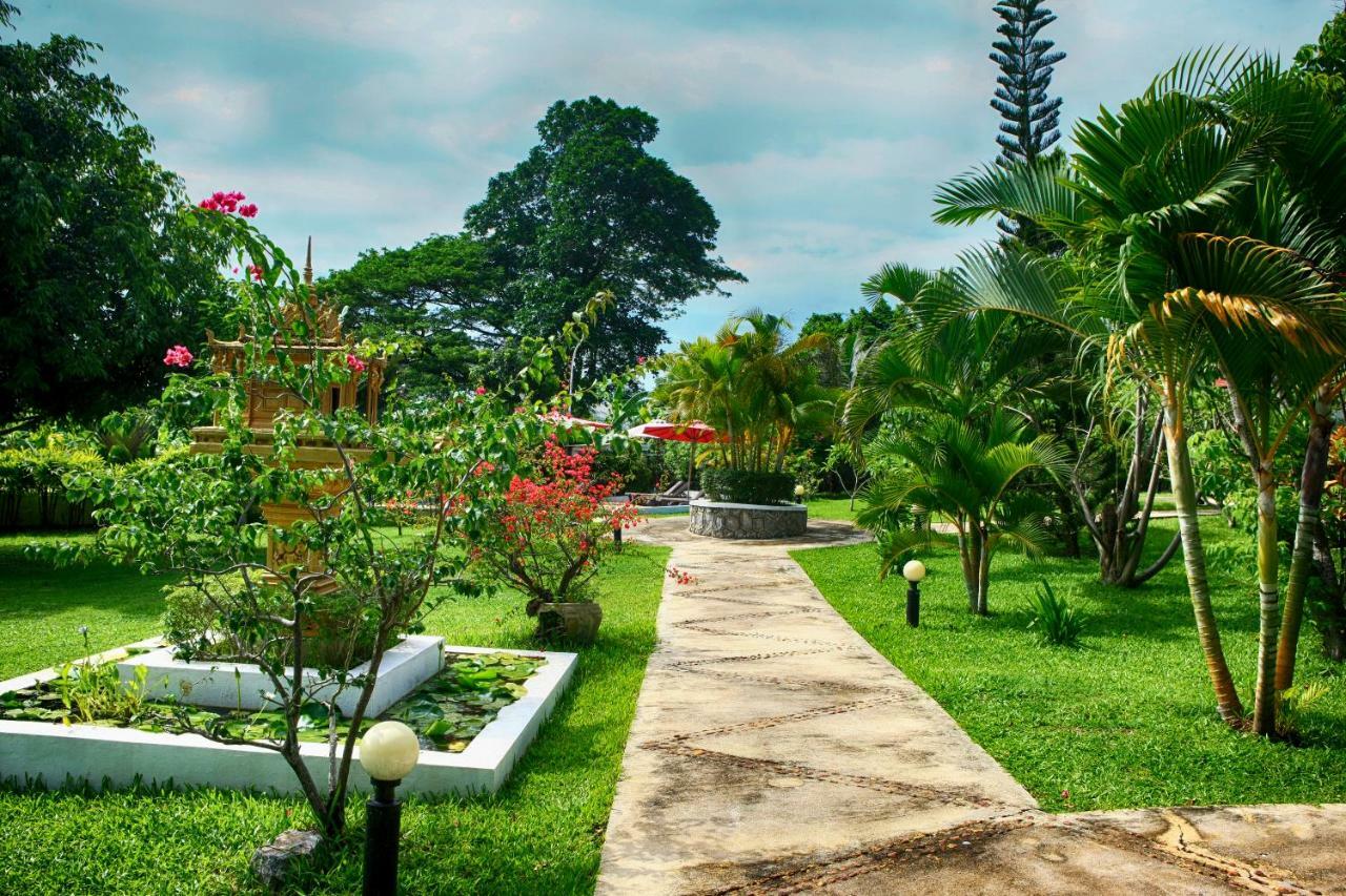 Q Bungalows Kep Exterior foto